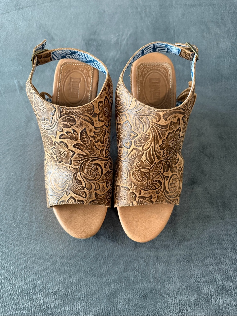 dingo Brown Floral Tooled Platform Sandal with Mustard Platform size 8 - Picture 2 of 10